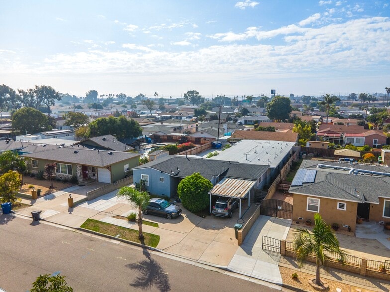 678 Jefferson Ave, Chula Vista, CA for sale - Building Photo - Image 2 of 10