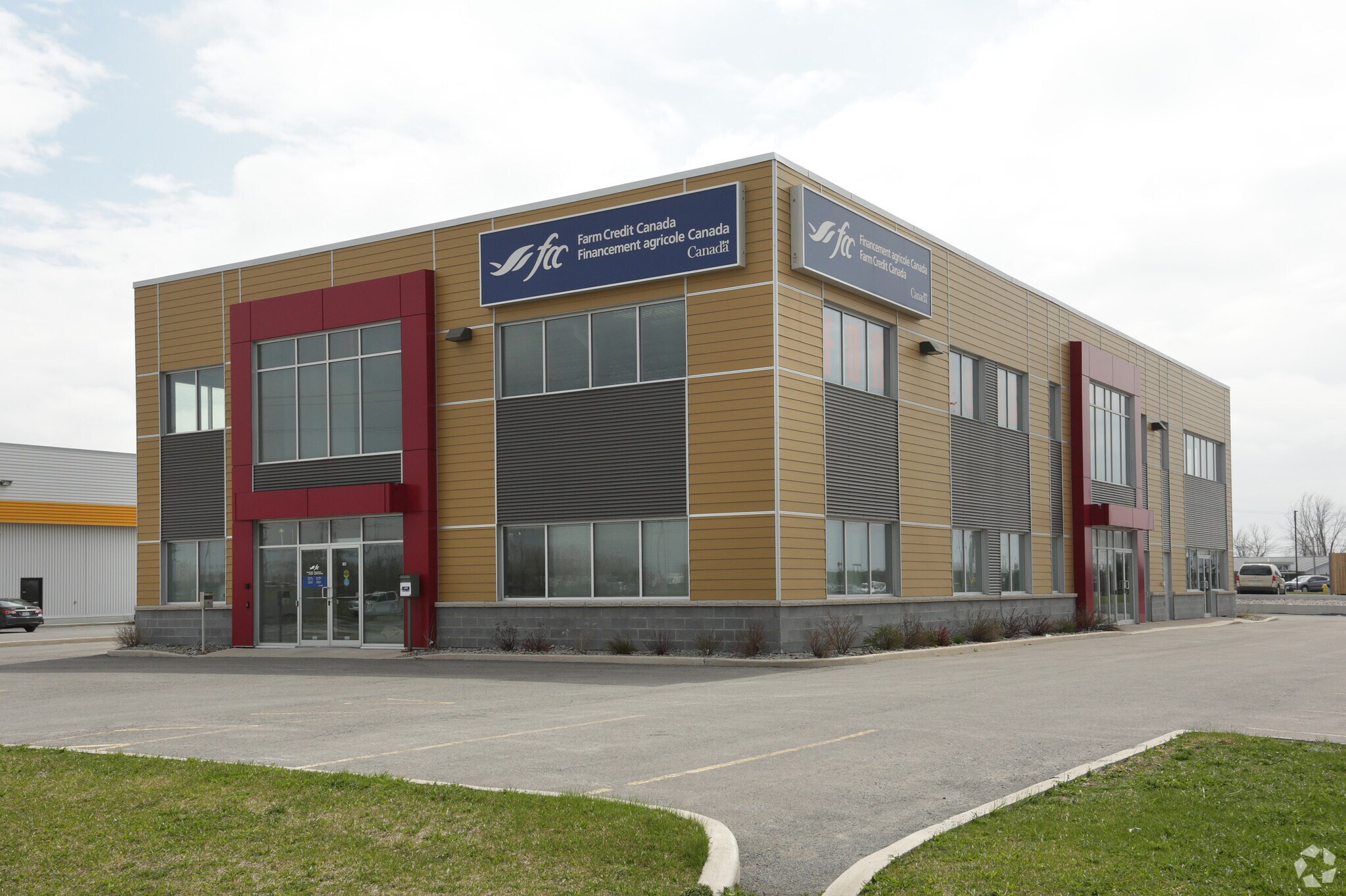 1 Industriel St, Casselman, ON à vendre Photo principale- Image 1 de 1