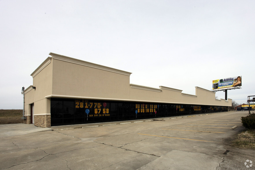 1830 Highway 6 S, Houston, TX for lease - Building Photo - Image 2 of 18