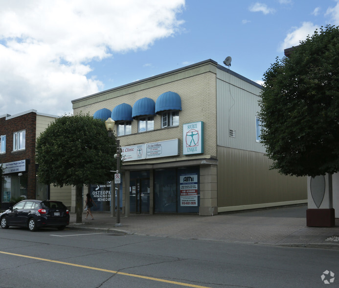 219 Main St E, Hawkesbury, ON for lease - Building Photo - Image 2 of 3