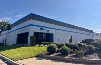 Plus de détails pour 12020 Bloomfield Ave, Santa Fe Springs, CA - Industriel à vendre