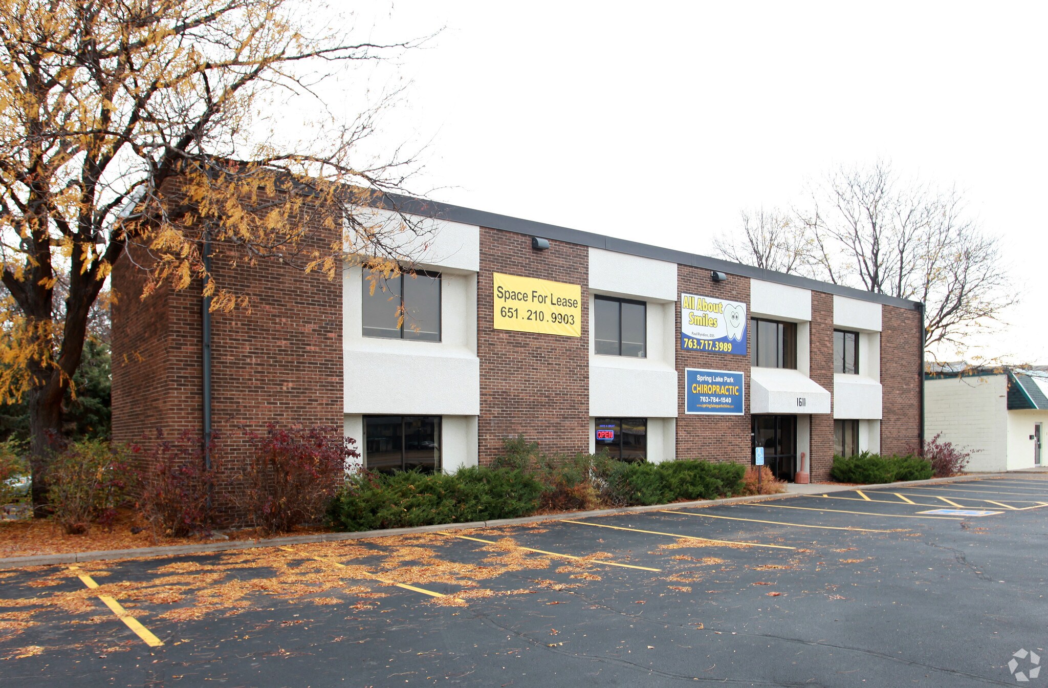 1611 County Highway 10, Minneapolis, MN à vendre Photo principale- Image 1 de 1