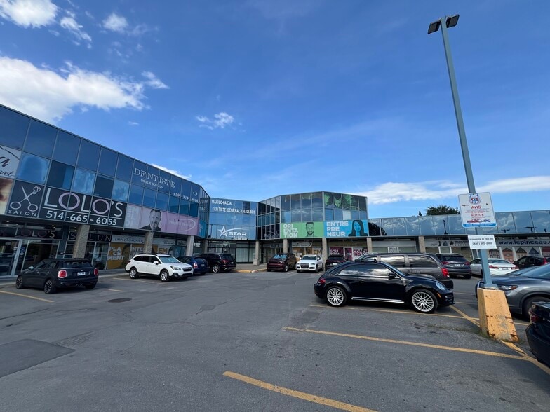 643-675 Boul Curé-Labelle, Laval, QC for lease - Primary Photo - Image 1 of 23