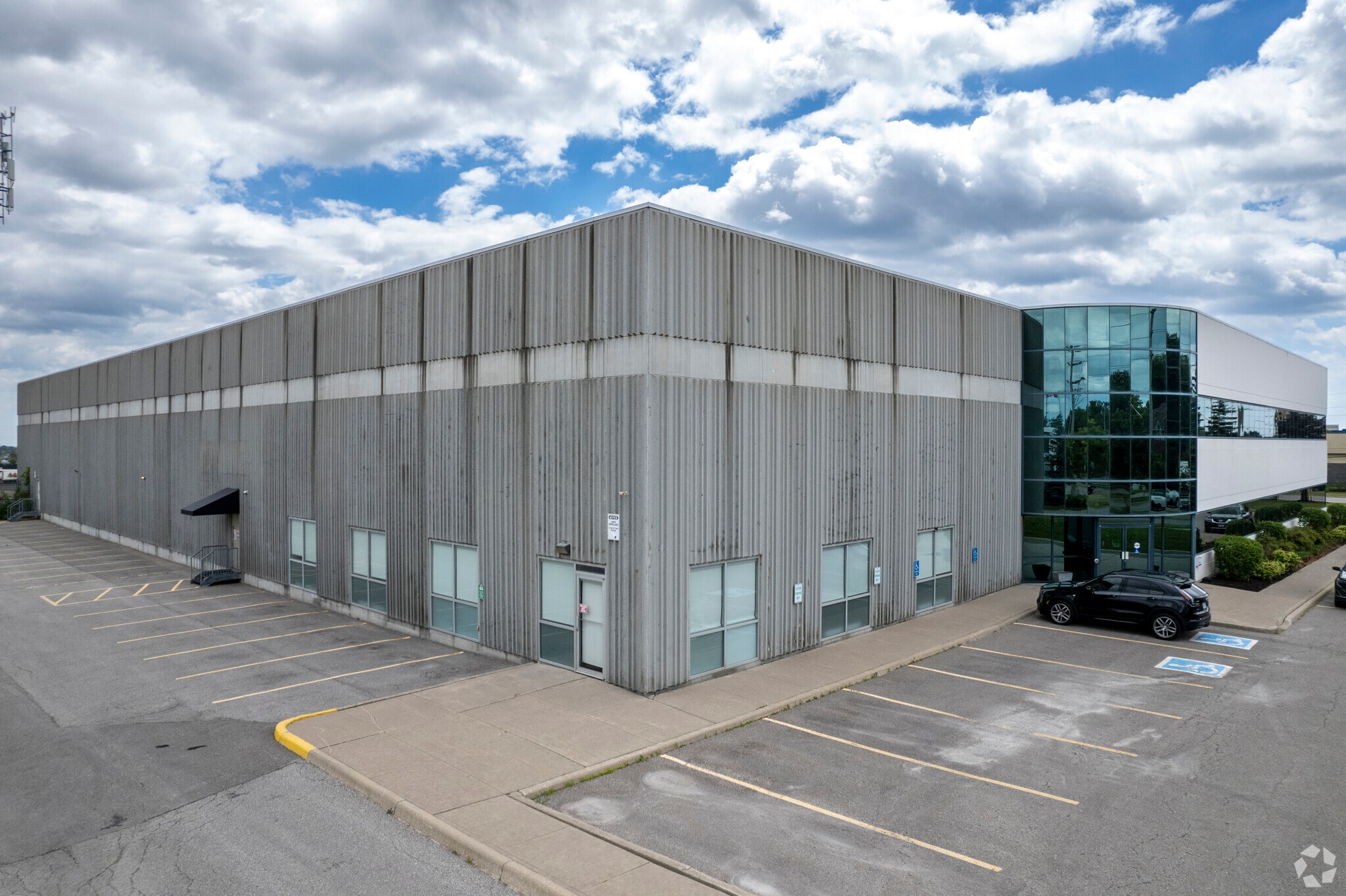 165 Harwood Ave N, Ajax, ON for sale Primary Photo- Image 1 of 1