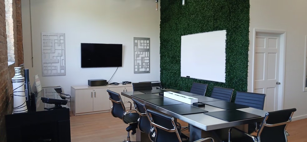 4256 N Ravenswood Ave, Chicago, IL for lease - Lobby - Image 2 of 8