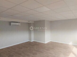 Plus de détails pour Bureau à louer