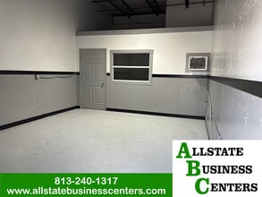 104 W Seneca Ave, Tampa, FL for lease Interior Photo- Image 1 of 6