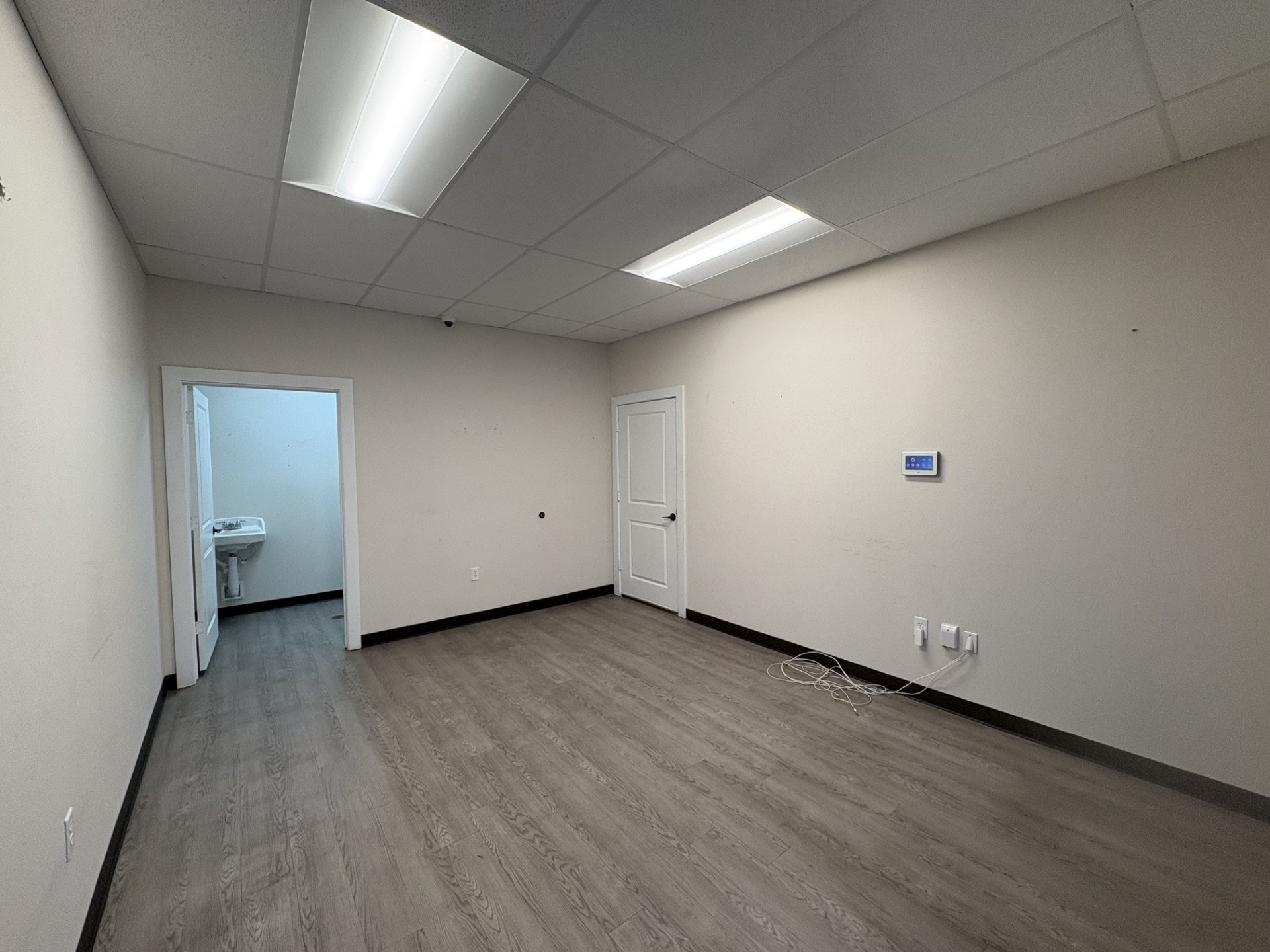 11412 Buvinghausen Road, Tomball, TX for lease Interior Photo- Image 1 of 4