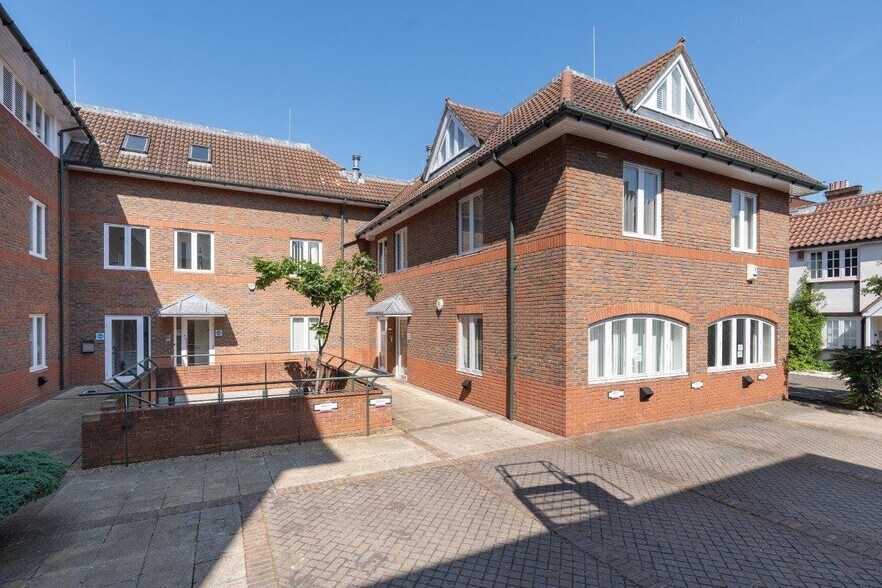 Lower Teddington Rd, Kingston Upon Thames à louer - Photo du bâtiment - Image 3 de 16