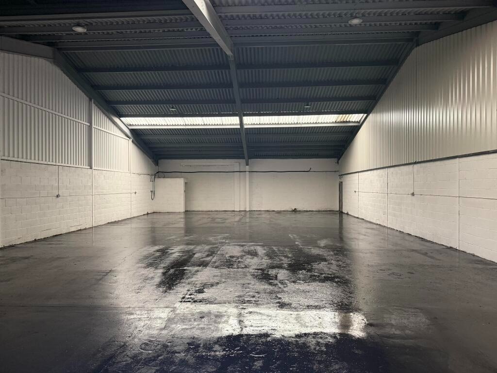 Factory Ln, Penwortham for lease Interior Photo- Image 1 of 4