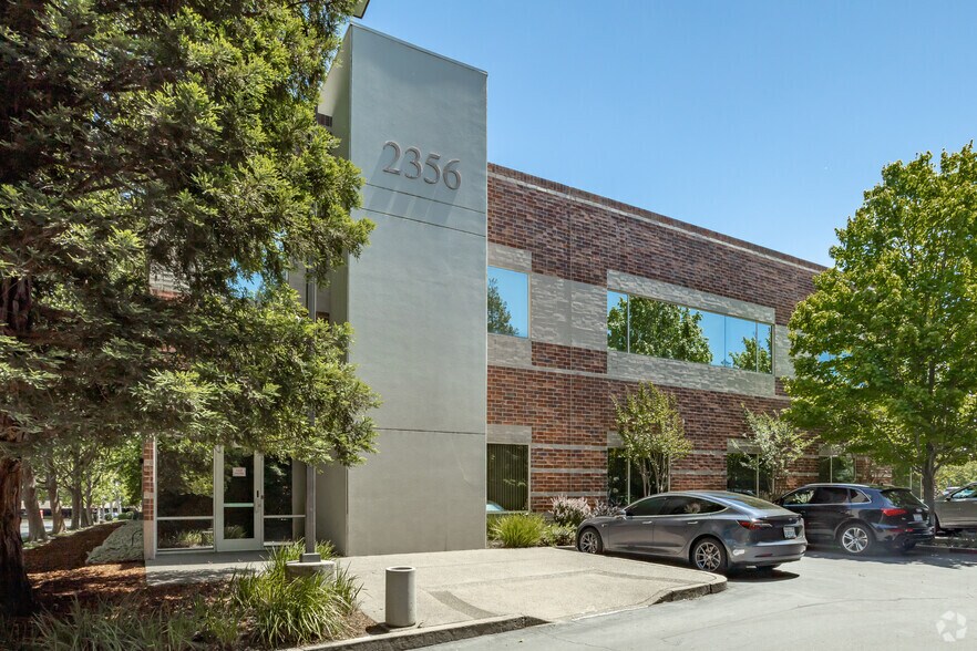 2356 Gold Meadow Way, Gold River, CA for sale - Building Photo - Image 2 of 9