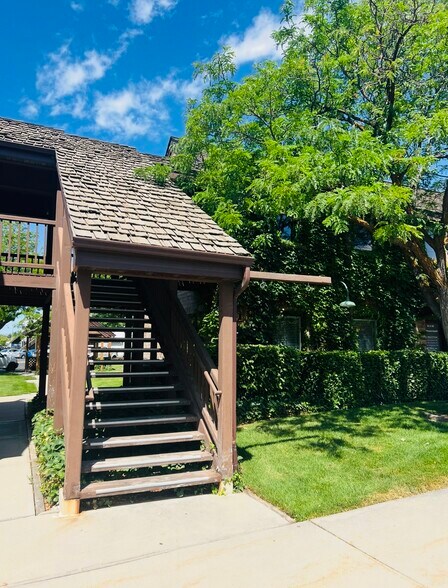 2230 N University Pky, Provo, UT à louer - Photo du bâtiment - Image 3 de 7