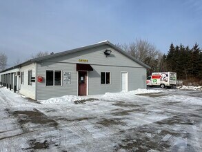 15237 Edgewood Dr, Brainerd, MN for lease Building Photo- Image 1 of 8
