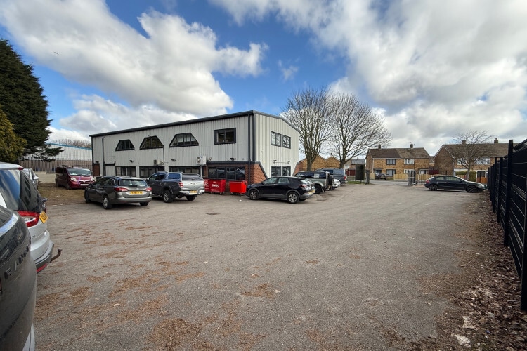 Barnsley Rd, Barnsley à vendre - Photo du bâtiment - Image 2 de 3