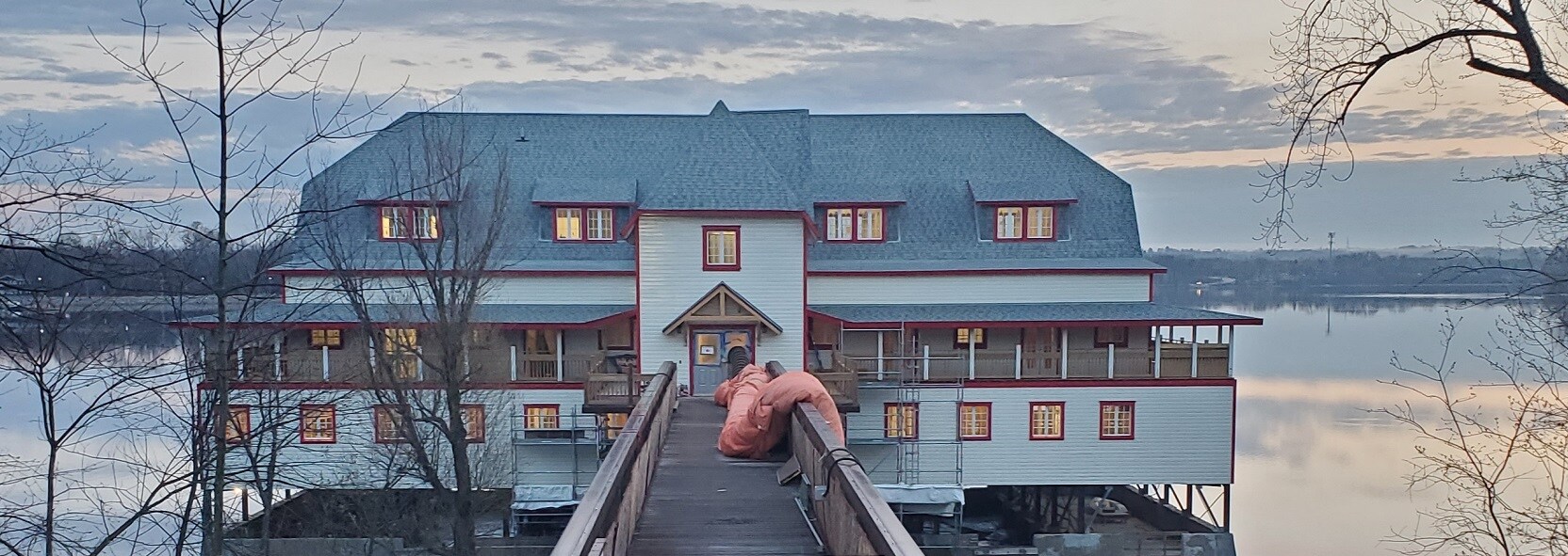 501 Sir George-Etienne Cartier Pky, Ottawa, ON à vendre Photo du bâtiment- Image 1 de 1