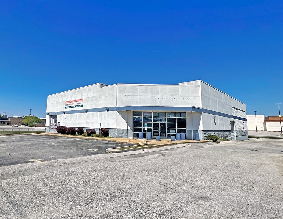 317 Lincoln Hwy, Fairview Heights, IL for lease Primary Photo- Image 1 of 21