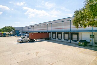 Plus de détails pour 1206 N Us Hwy 301, Tampa, FL - Industriel à louer