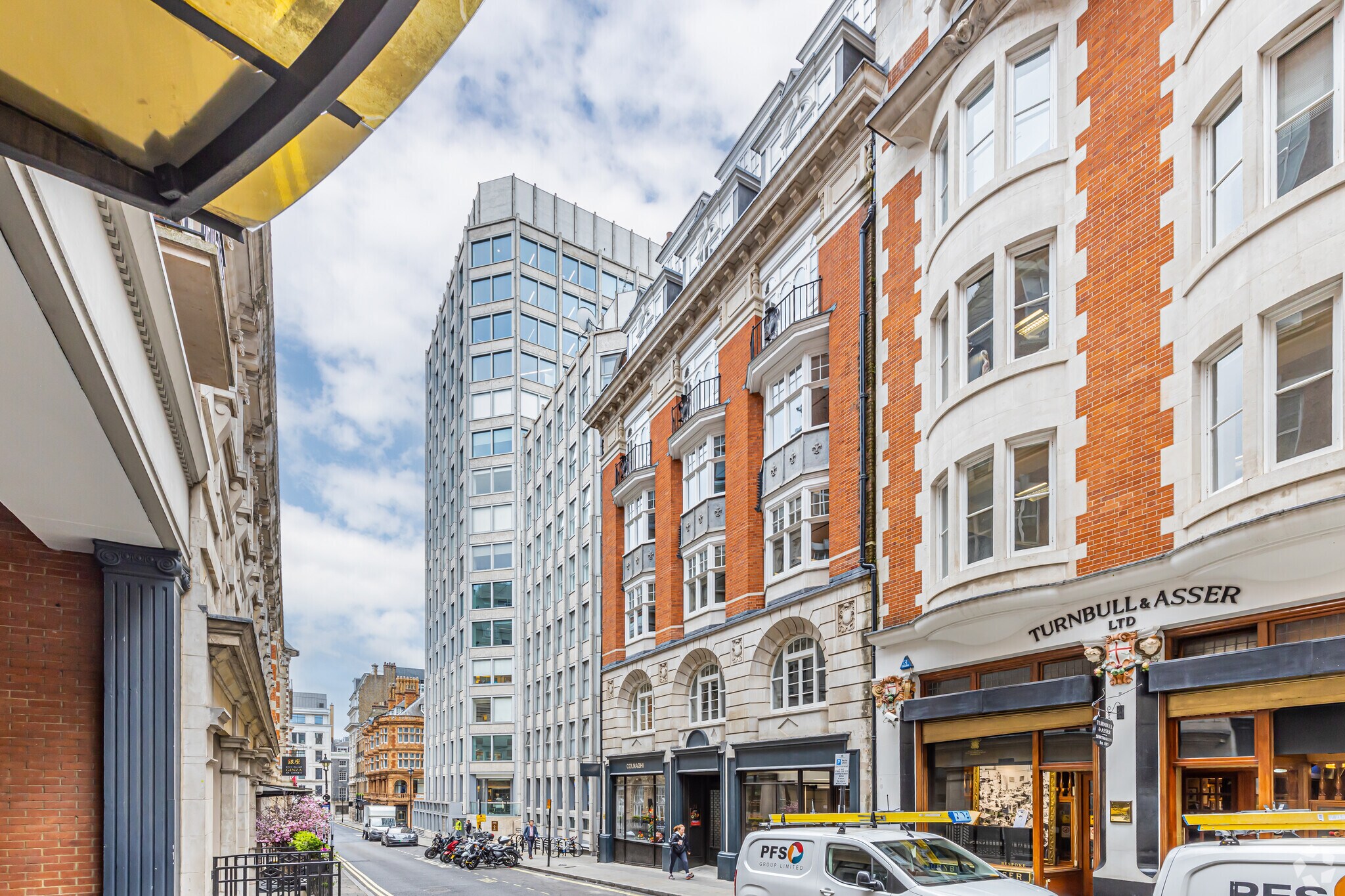 25-26 Bury St, Londres à louer Photo principale- Image 1 de 33