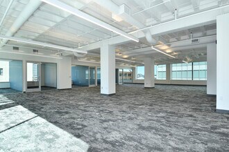 421 SW 6th Ave, Portland, OR for lease Interior Photo- Image 1 of 6