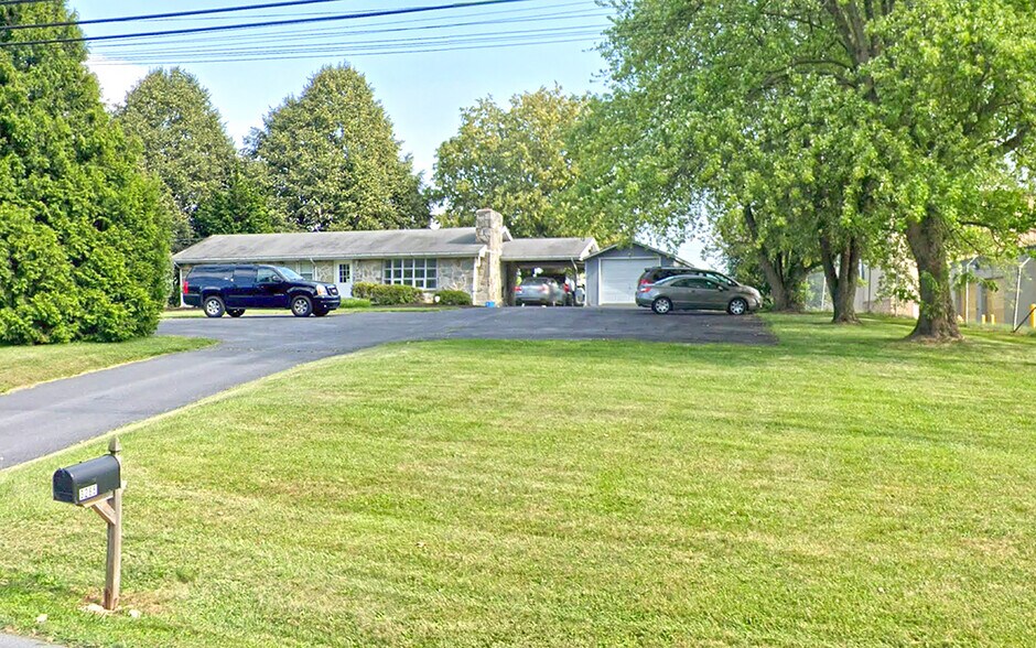 3265 Fulling Mill Rd, Middletown, PA à vendre - Photo du bâtiment - Image 2 de 13