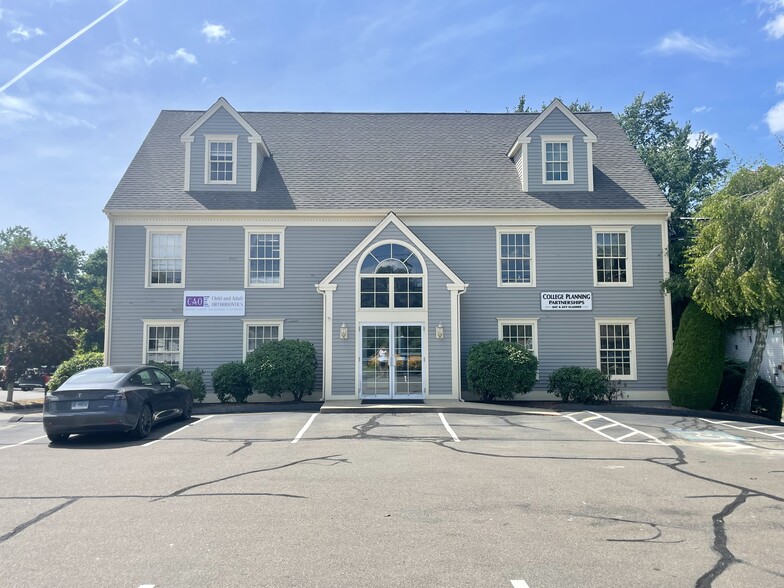 248 E Main St, Clinton, CT for sale - Building Photo - Image 1 of 1