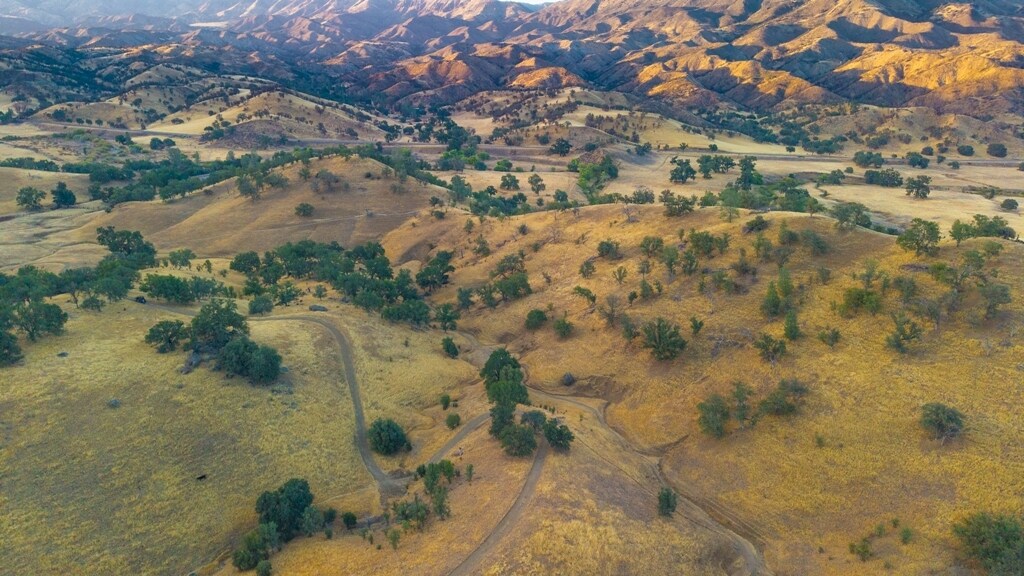 47069 Crump Ln, Coalinga, CA à vendre Aérien- Image 1 de 14