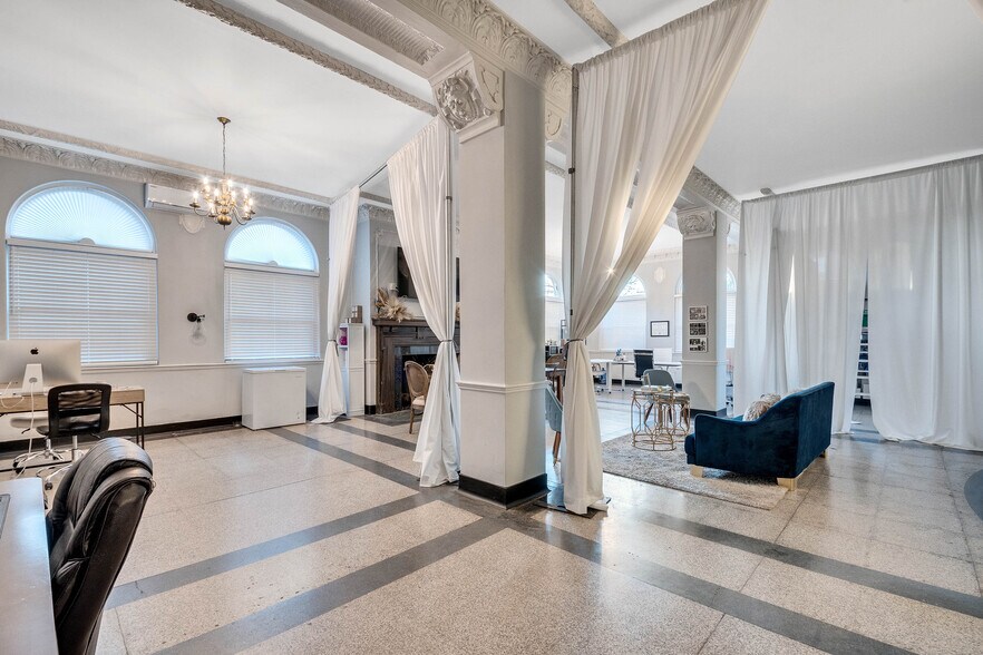 870 Vine St, Chattanooga, TN à louer - Photo intérieure - Image 3 de 98