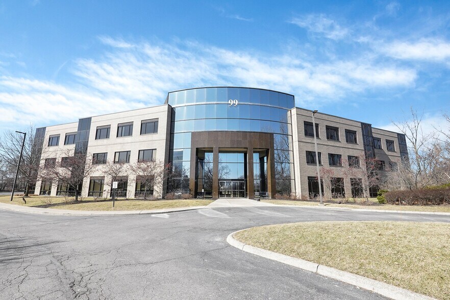 99 N Brice Rd, Columbus, OH à louer - Photo du bâtiment - Image 2 de 12