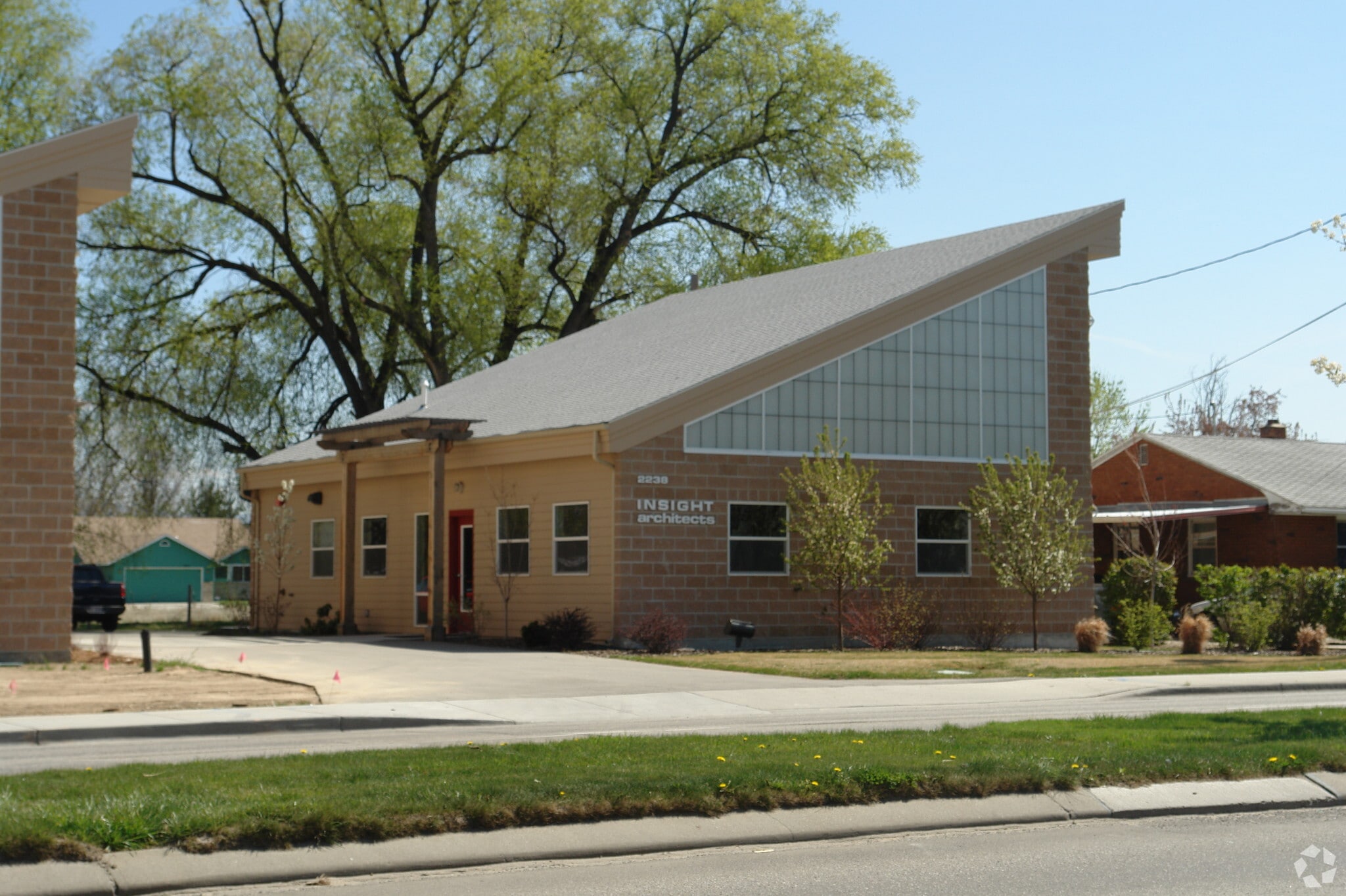 2238 S Broadway Ave, Boise, ID for sale Primary Photo- Image 1 of 3