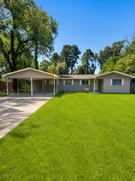 260 S Canton Club Cir, Jackson, MS for sale - Building Photo - Image 3 of 9