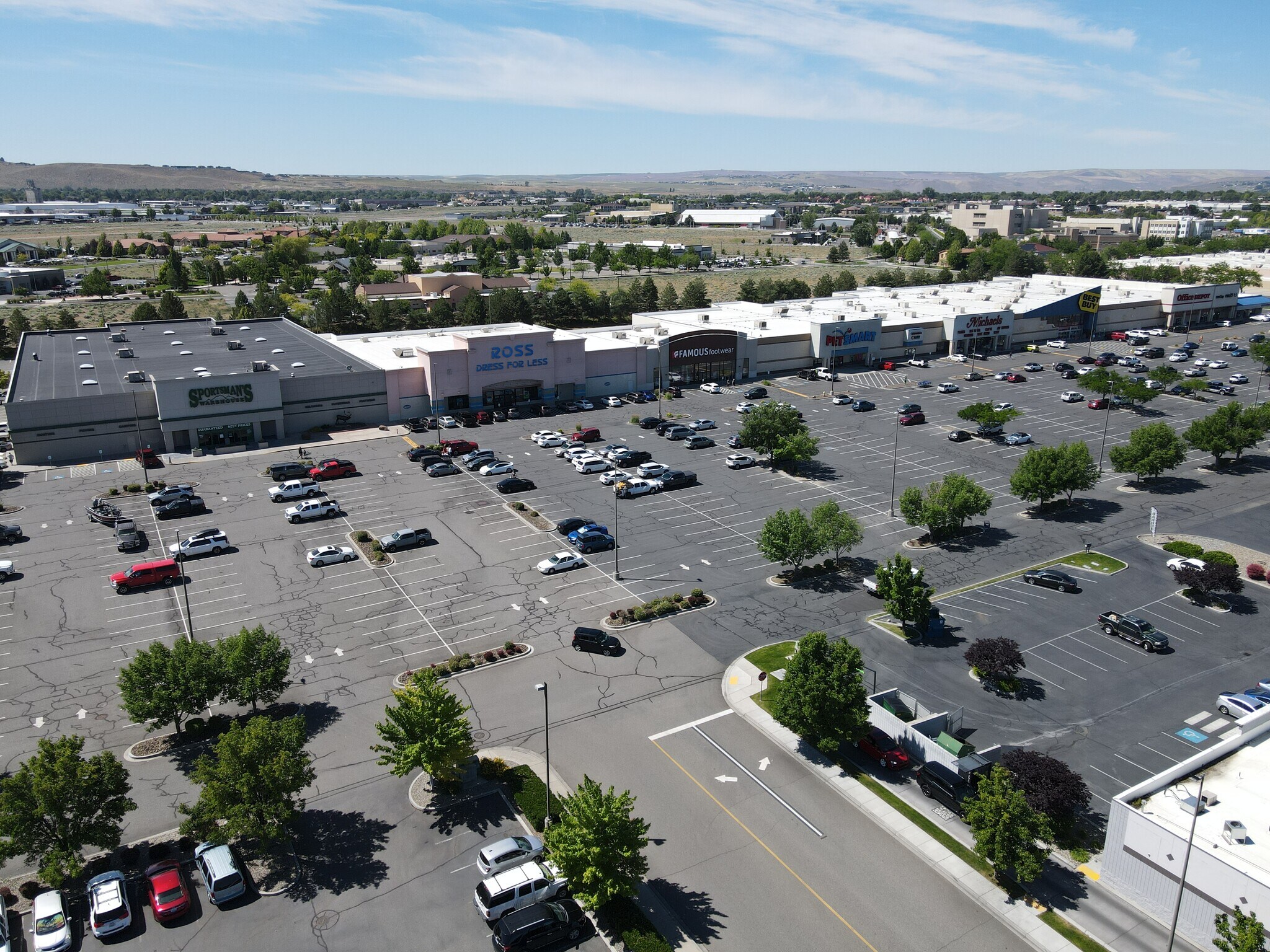 6501 W Grandridge Blvd, Kennewick, WA à louer Photo du bâtiment- Image 1 de 22