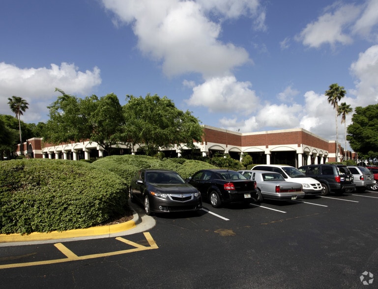 6355 Metrowest Blvd, Orlando, FL for lease - Building Photo - Image 3 of 10