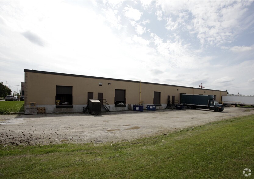 670 Hardwick Rd, Caledon, ON à louer - Photo du bâtiment - Image 2 de 2