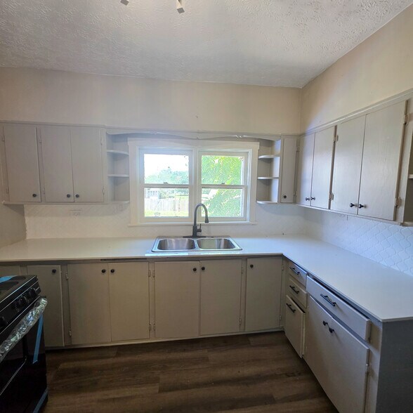 318 Harding St, Danville, KY à vendre - Photo du bâtiment - Image 3 de 12