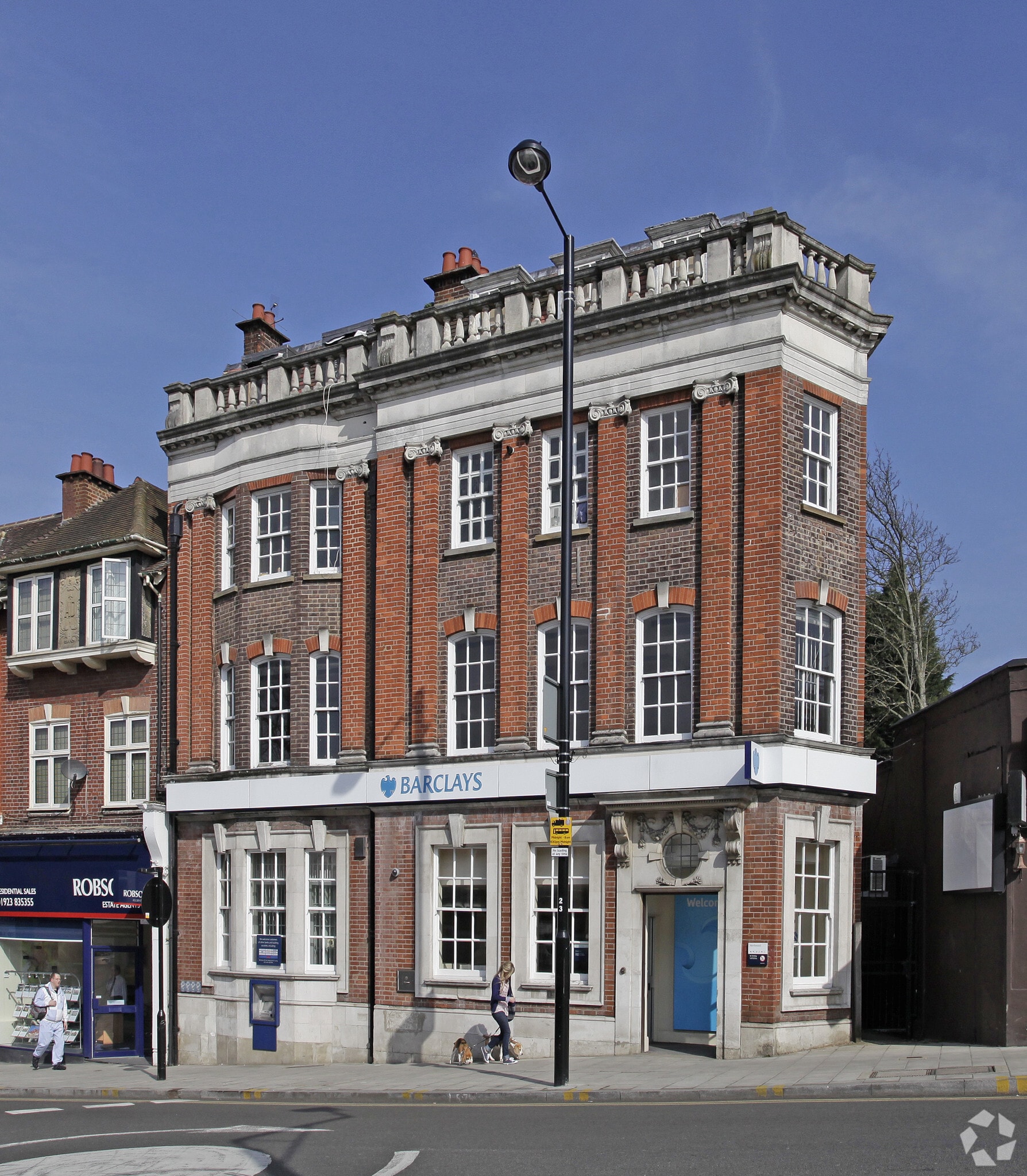 55 Green Ln, Northwood for lease Primary Photo- Image 1 of 6