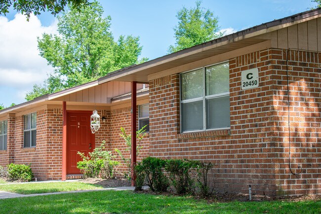 More details for 20420 NW 243rd Dr, High Springs, FL - Multifamily for Sale