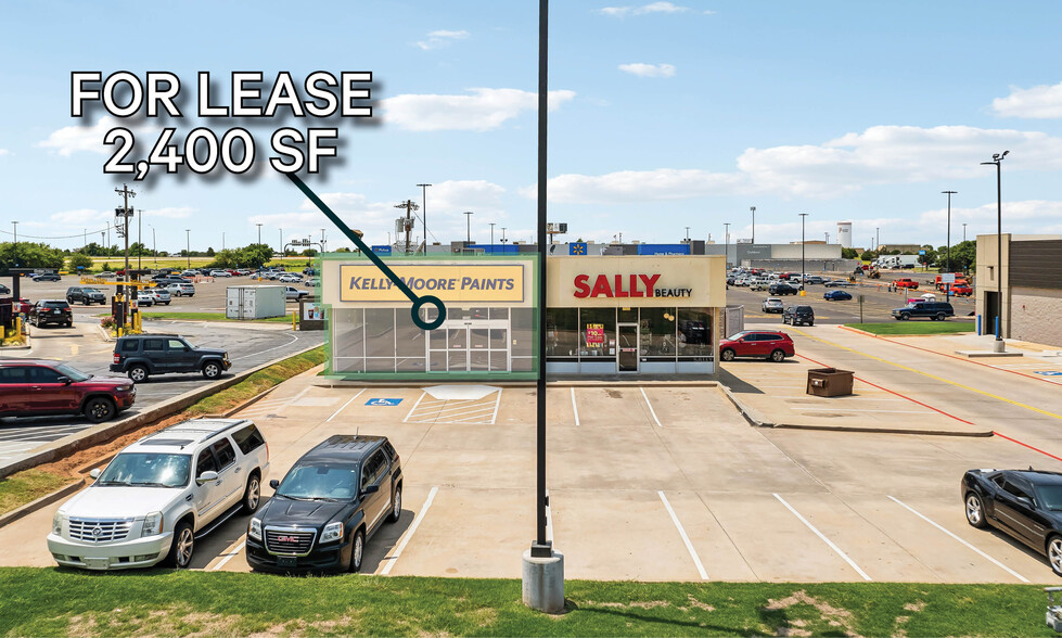 1212-1224 Garth Brooks Blvd, Yukon, OK for sale - Primary Photo - Image 1 of 1