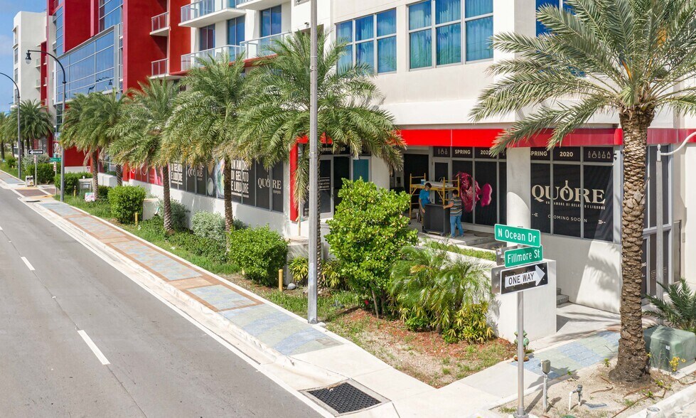 777 N Ocean Dr, Hollywood, FL à vendre - Photo du bâtiment - Image 2 de 14