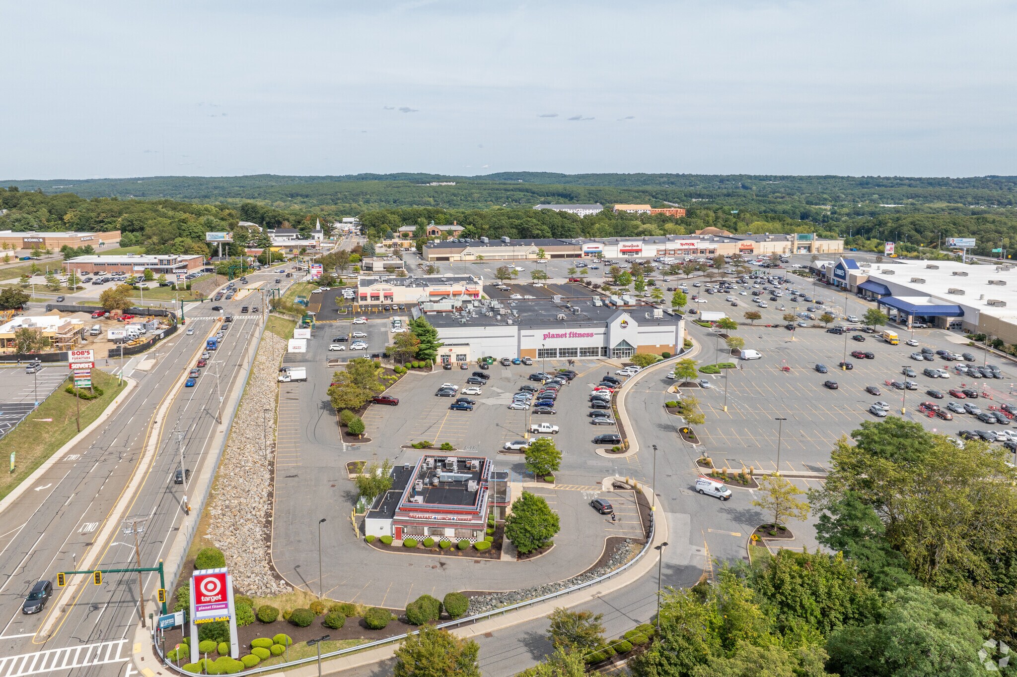 525-543 Lincoln St, Worcester, MA à louer Photo principale- Image 1 de 6