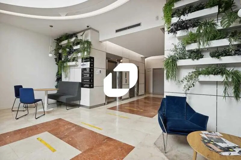 Office in Villepinte for lease - Lobby - Image 3 of 14