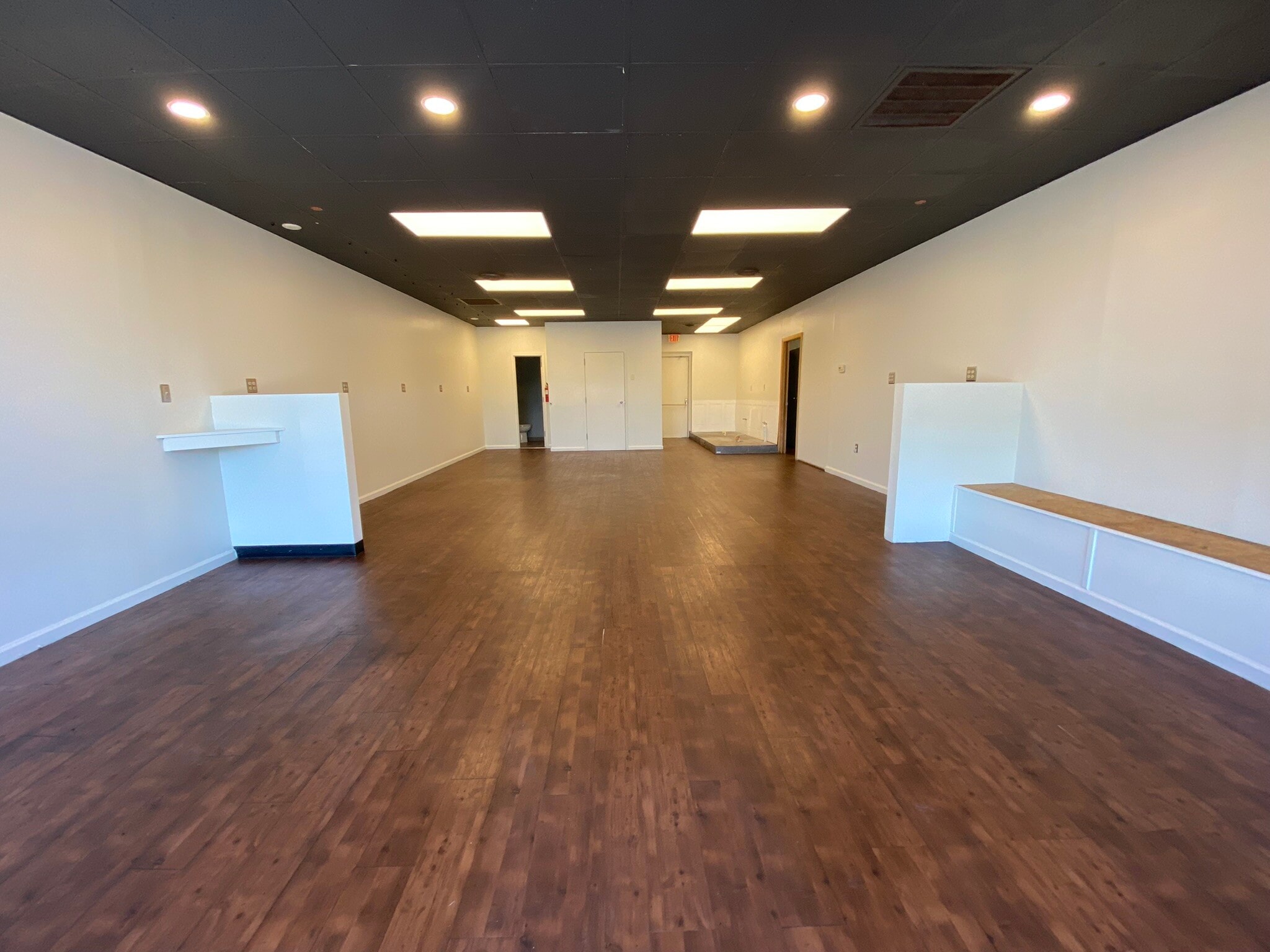 4400 Old William Penn Hwy, Monroeville, PA for lease Building Photo- Image 1 of 6