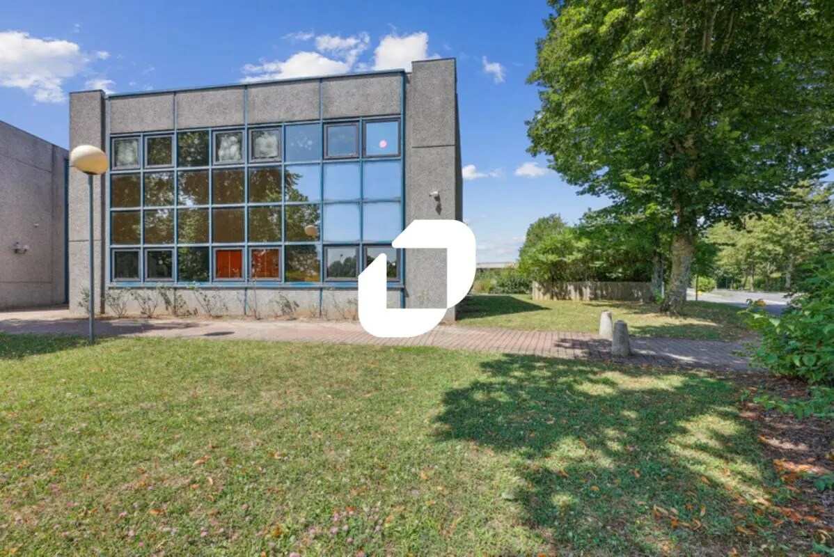 Office in Lognes for lease Building Photo- Image 1 of 15