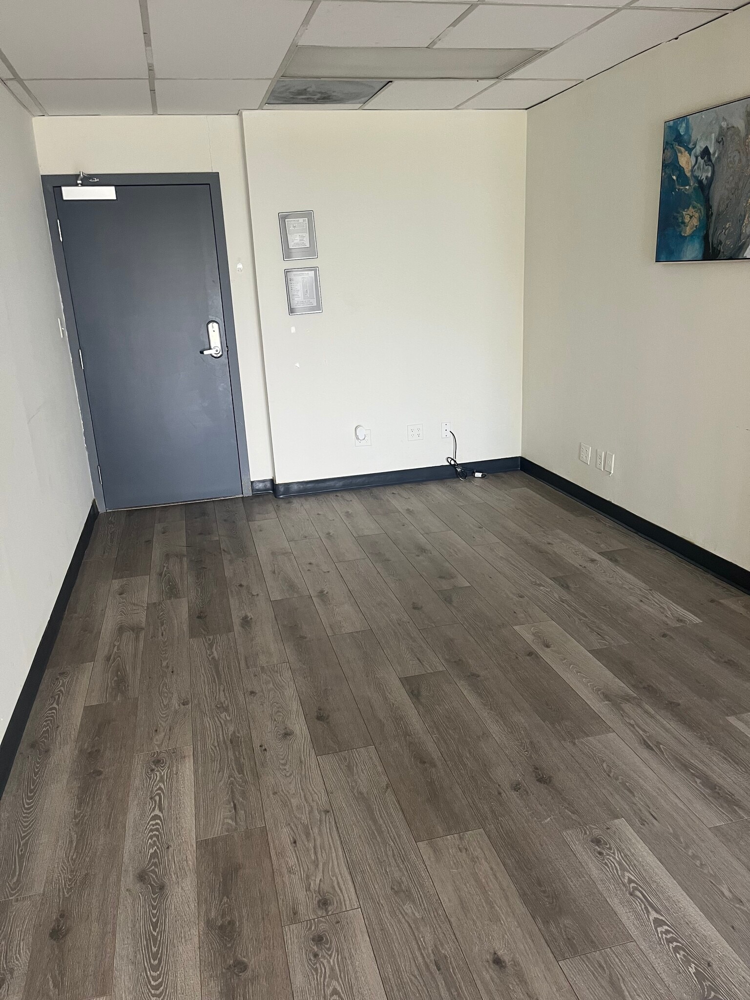 15720 Ventura Blvd, Encino, CA for lease Interior Photo- Image 1 of 3