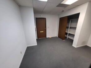 14901 E Hampden Ave, Aurora, CO for lease Interior Photo- Image 2 of 5