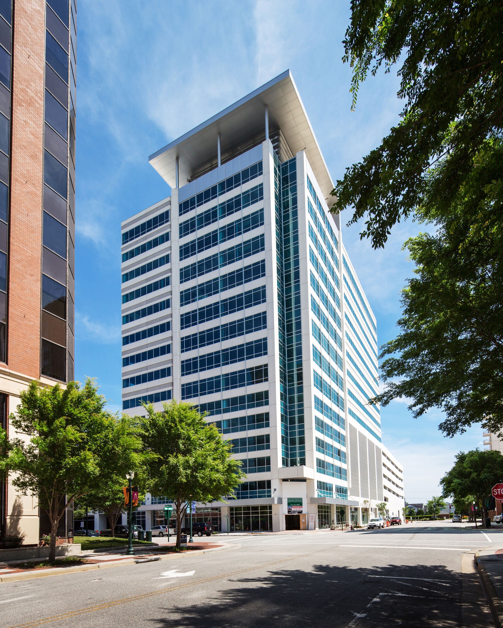 4525 Main St, Virginia Beach, VA for lease Building Photo- Image 1 of 6