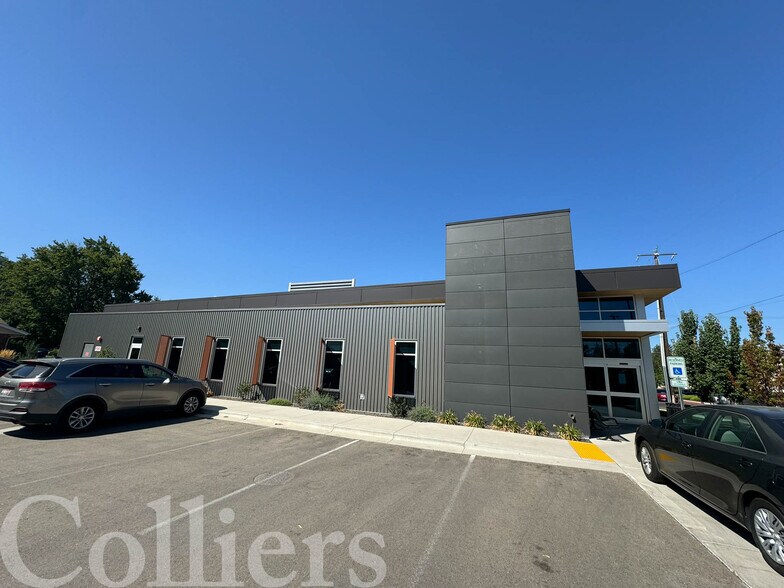 512 E Elm St, Caldwell, ID à louer - Photo du bâtiment - Image 3 de 5