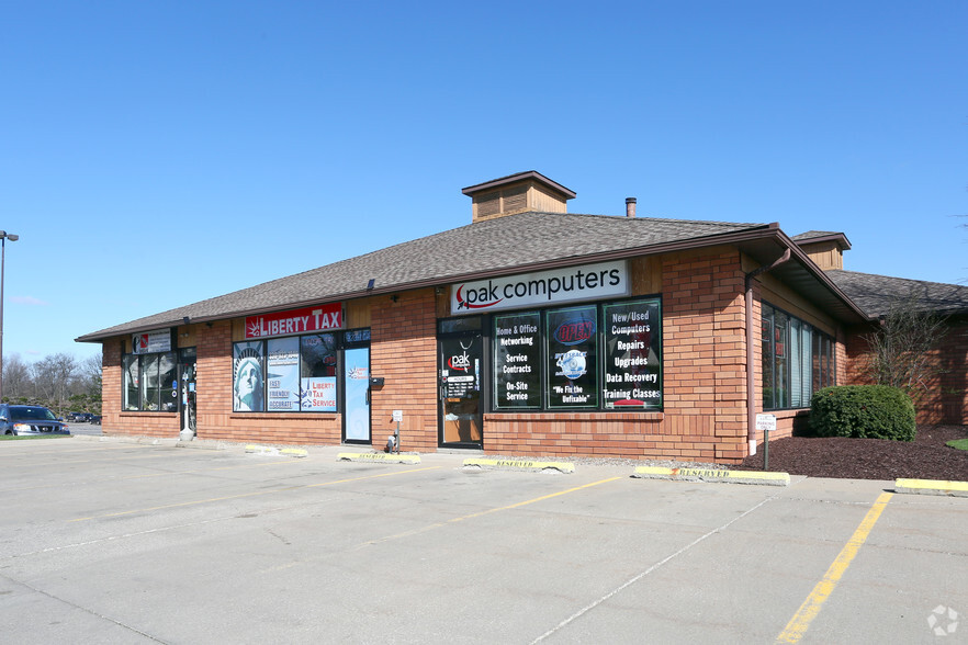 891 Graham Rd, Stow, OH for lease - Primary Photo - Image 1 of 3