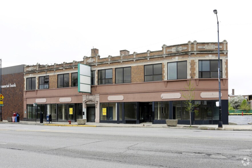 4810-4820 N Western Ave, Chicago, IL à vendre - Photo du bâtiment - Image 2 de 19