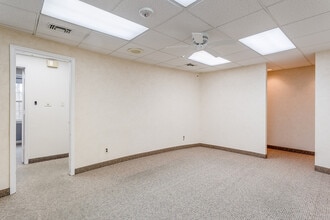 4701 Randolph Rd, Rockville, MD à louer Photo intérieure- Image 1 de 12