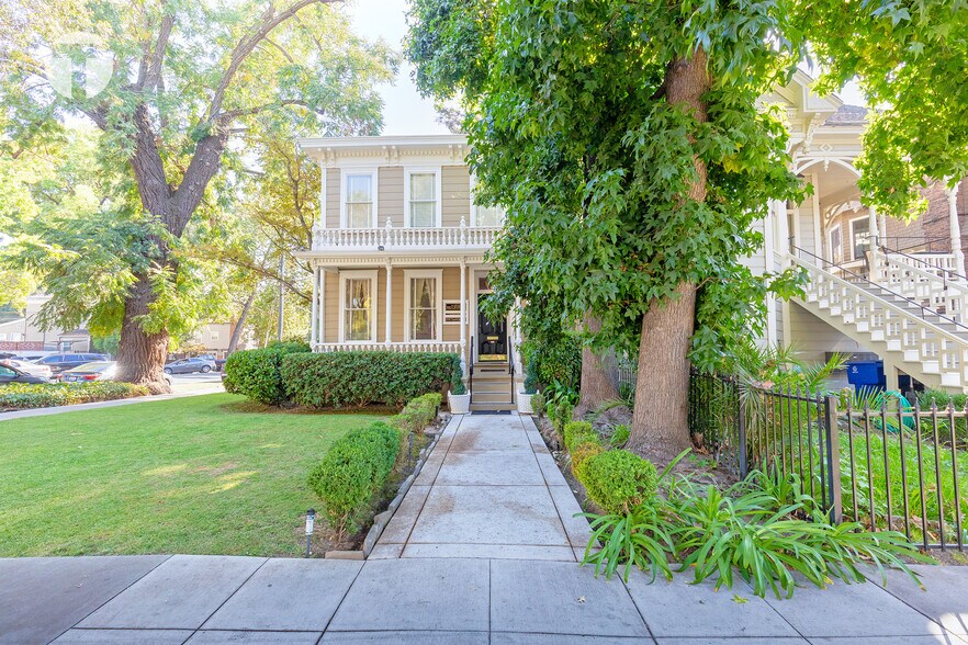 1730 Capitol Ave, Sacramento, CA à vendre - Photo du bâtiment - Image 2 de 21